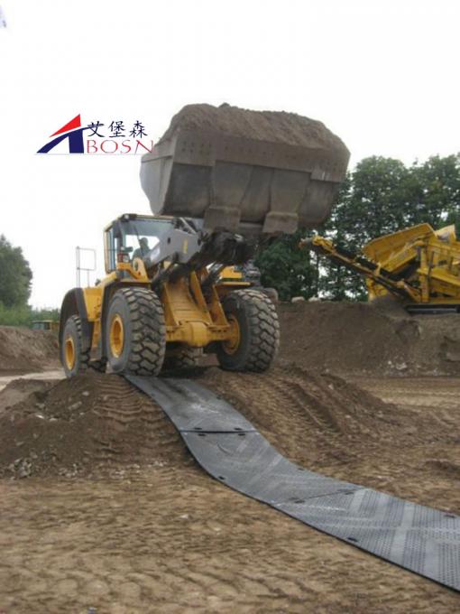 聚乙烯临时铺路板：轻质高强，适应多变地形，加速工程进度